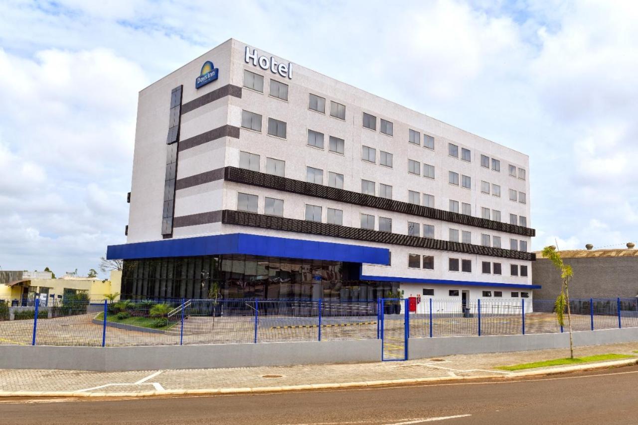 Days Inn By Wyndham Cascavel Cascavel  Exterior photo